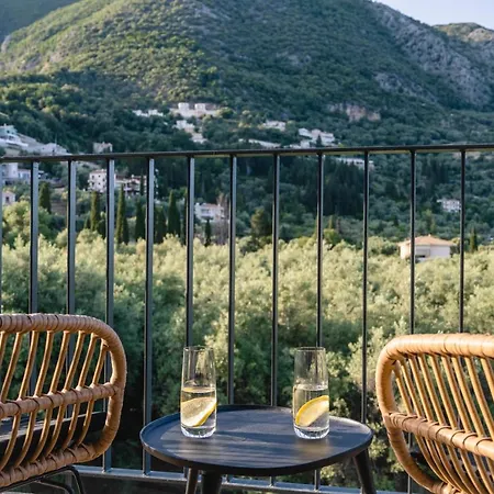 13 Keys Suites Szálloda Nidrí