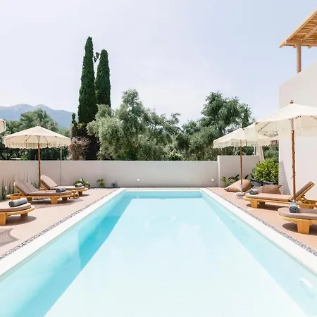 13 Keys Suites Nidrí