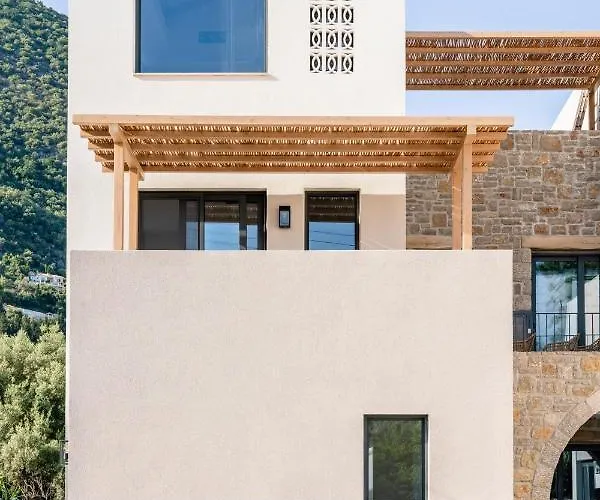 Hotel 13 Keys Suites