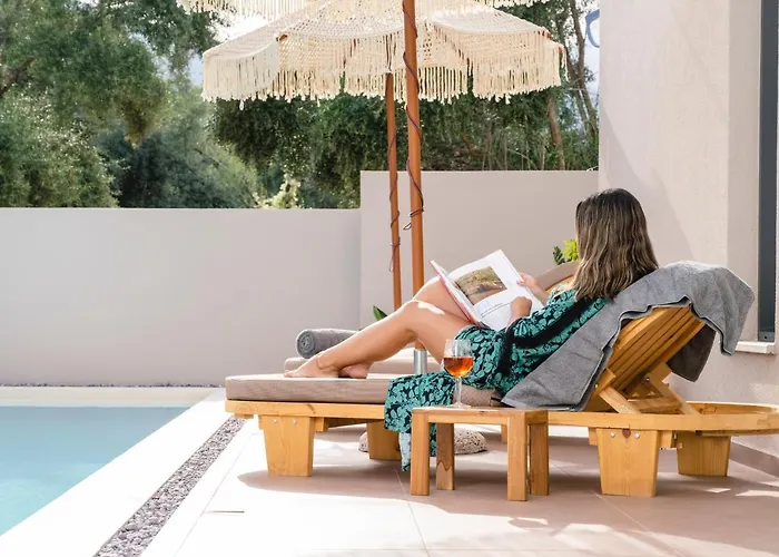 13 Keys Suites Nydri (Lefkada)